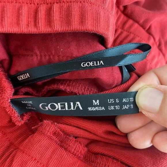 GOELIA High-Waisted Knitted Wide Leg Pull On Pants in Red size Medium (US 6) - Picture 5 of 9